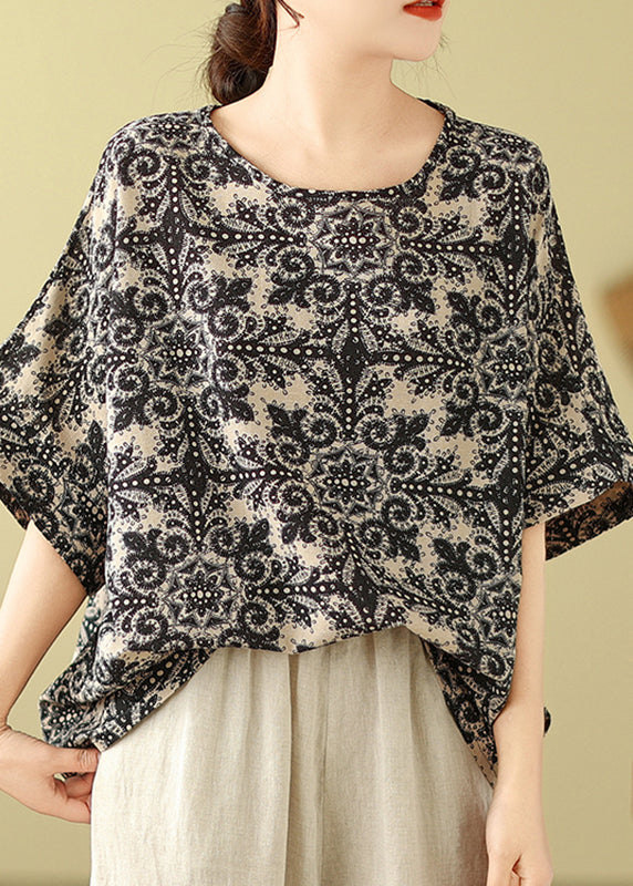 A Vintage Style Top with Delicate Timeless Details