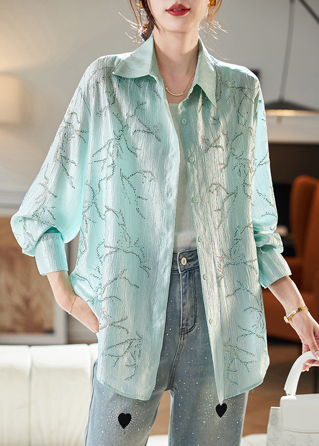 Polished Blouse with an Effortless Classic Look