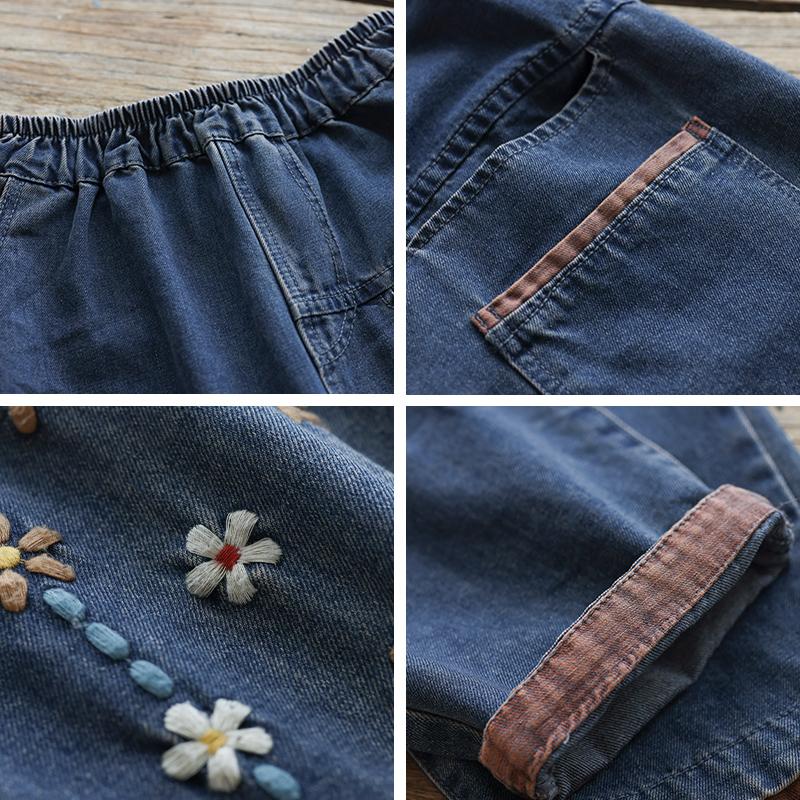 Effortlessly Elegant Pants with a Timeless Design
