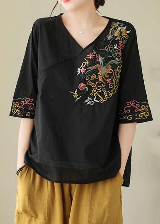 Polished Blouse with an Effortless Classic Look