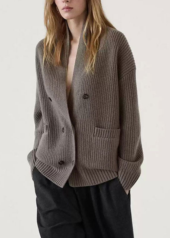 Beautifully Crafted Cardigan in a Classic Style