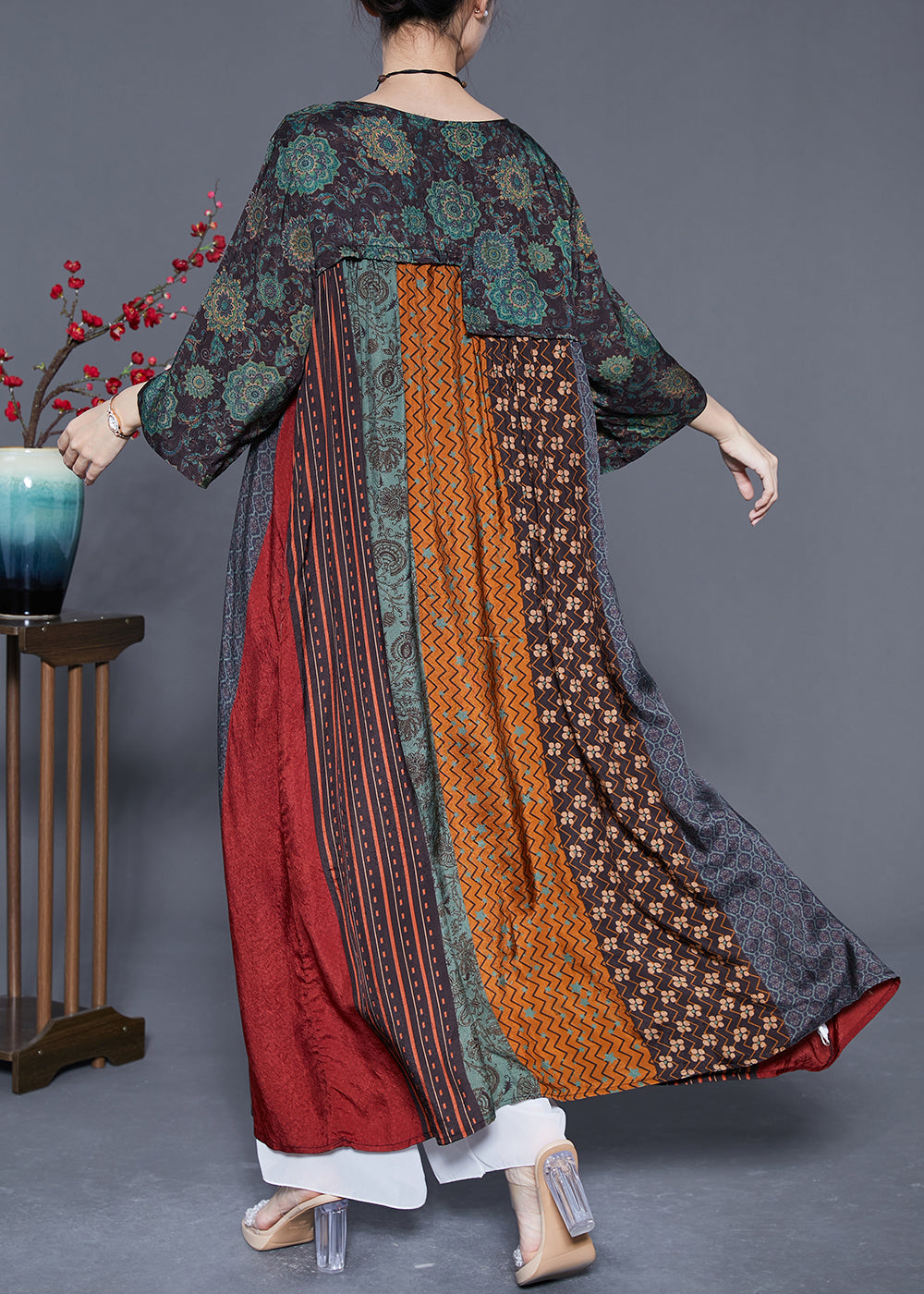 Classic Vintage & Enduringly Stylish Dress