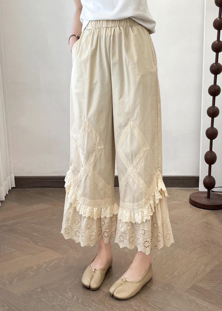 Classic Vintage Pants with a Flattering Fit