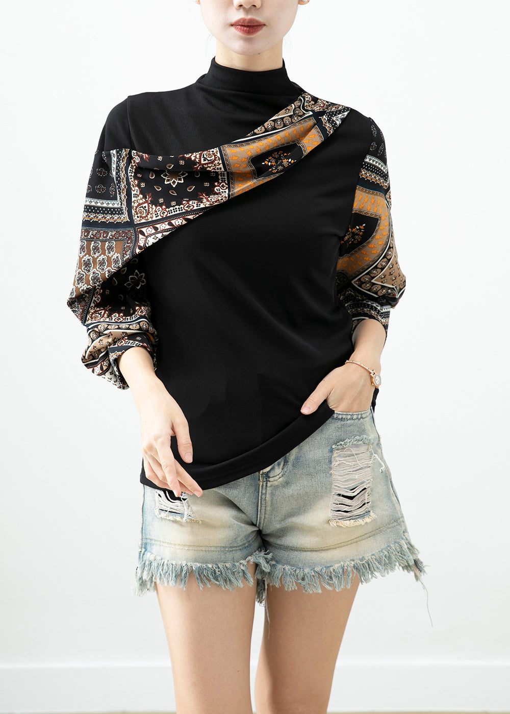 Classic Vintage & Enduringly Stylish Blouse