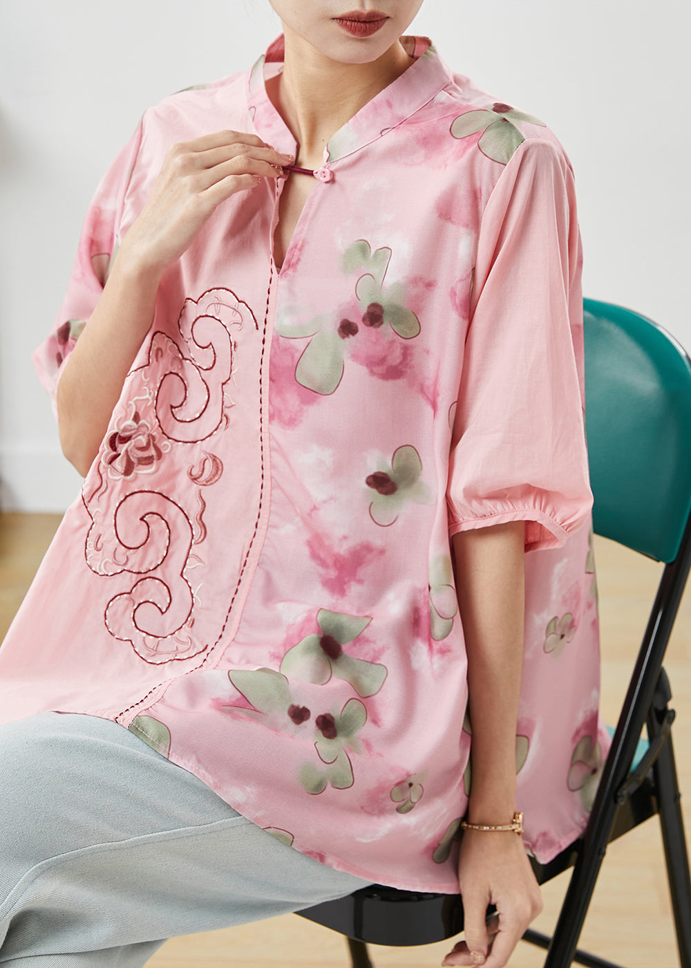 Polished Blouse with an Effortless Classic Look