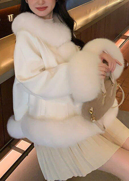 Beautifully Finished Coat in a Timeless Design