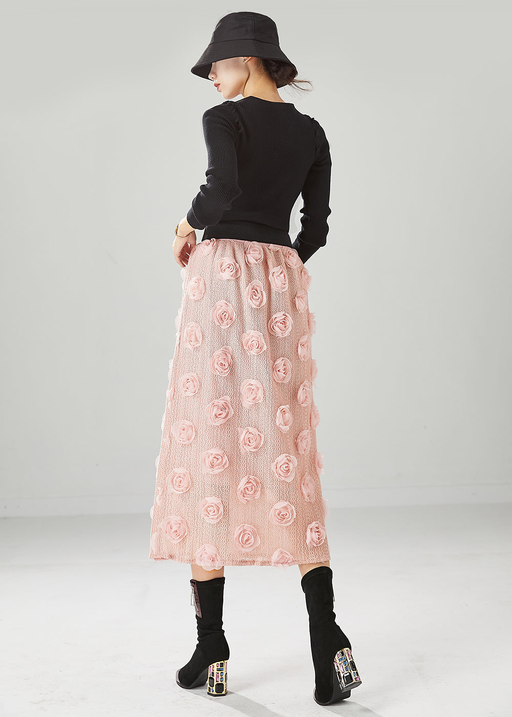 Well Tailored Garment with a Graceful Silhouette