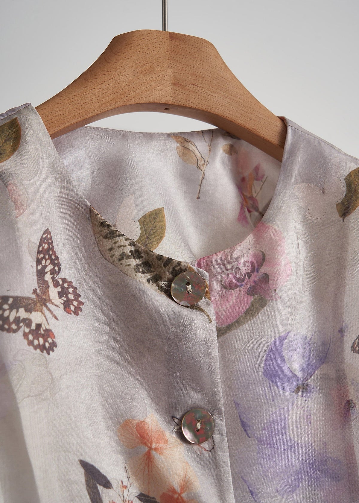 Beautifully Crafted Shirt in a Classic Style