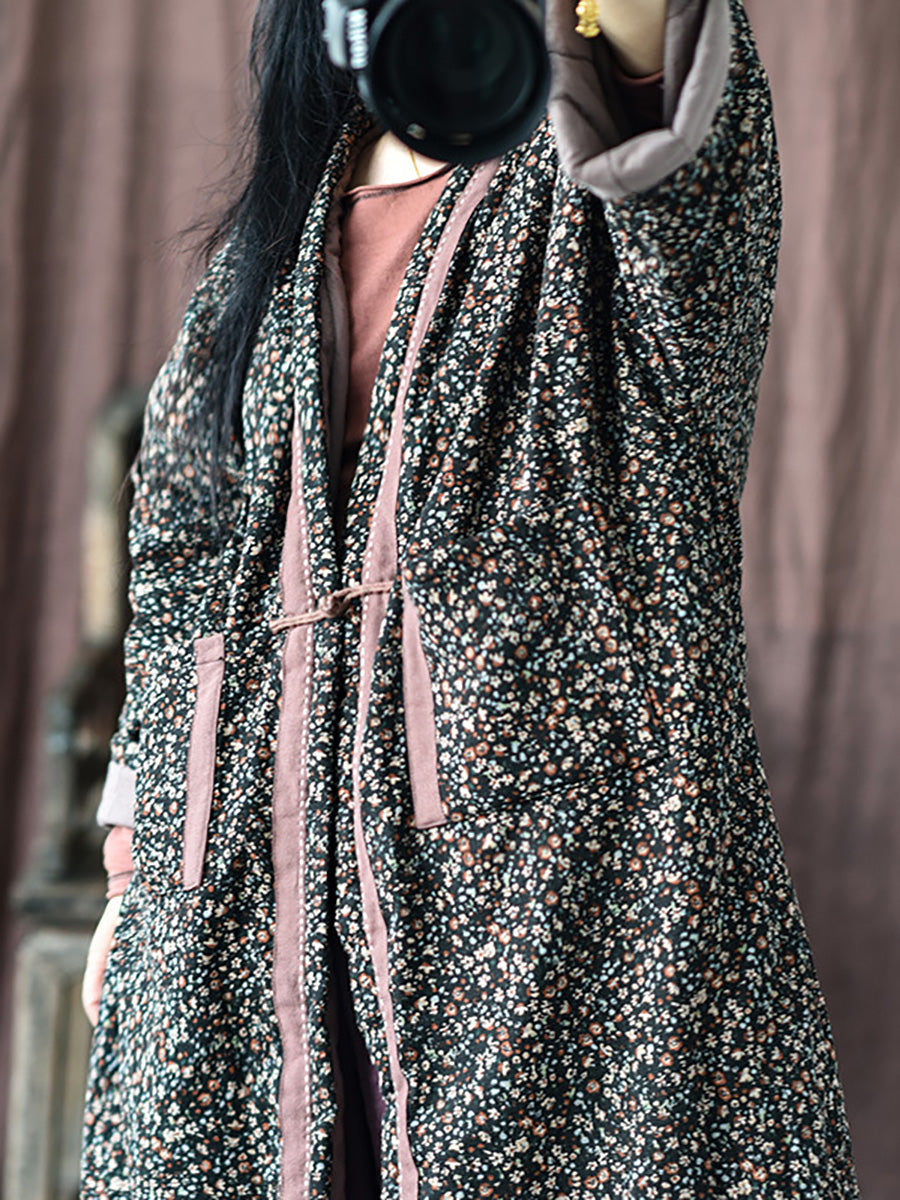 Elegantly Styled Coat for Everyday Wear