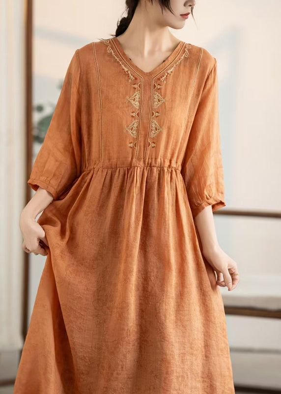 Beautifully Finished Dress in a Timeless Design