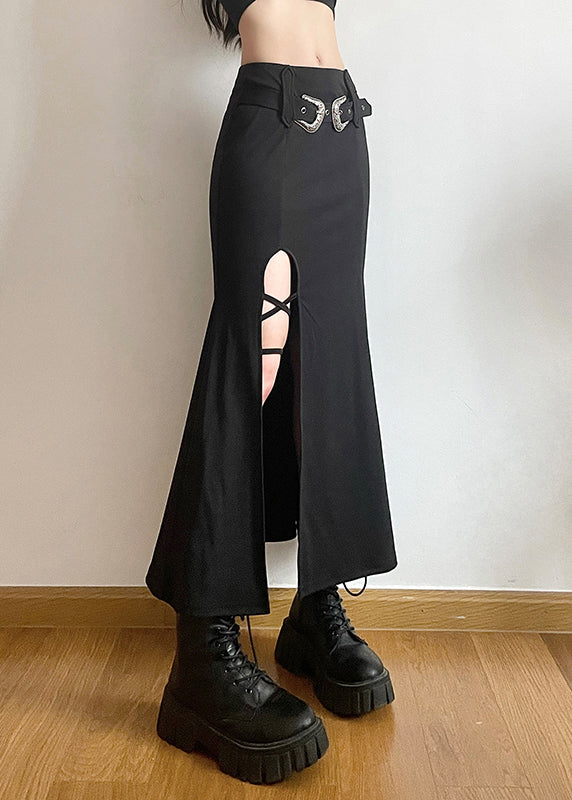 Sophisticated Garment with a Clean Classic Look