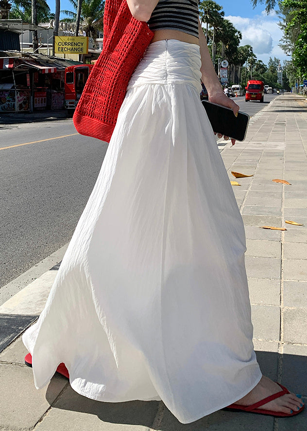 Well Tailored Garment with a Graceful Silhouette