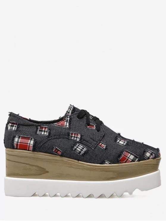 Chic Orthopedic Shoes with Unique Design