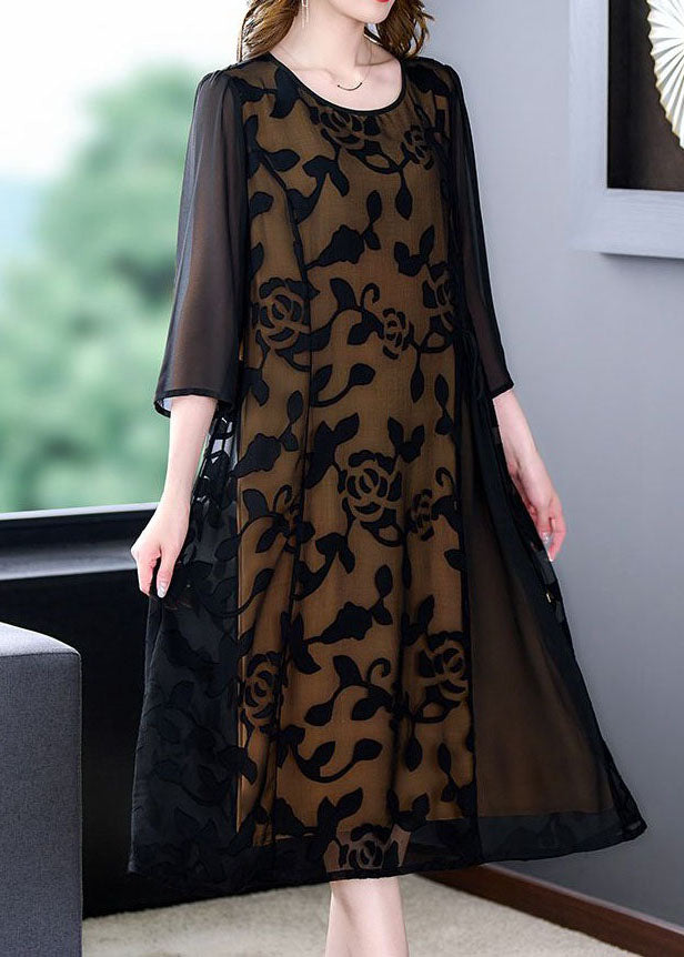 Beautifully Crafted Dress in a Classic Style