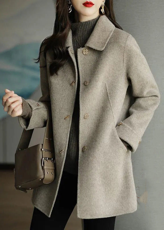 Beautifully Finished Coat in a Timeless Design