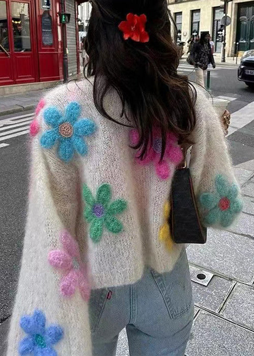 Beautifully Crafted Cardigan in a Classic Style