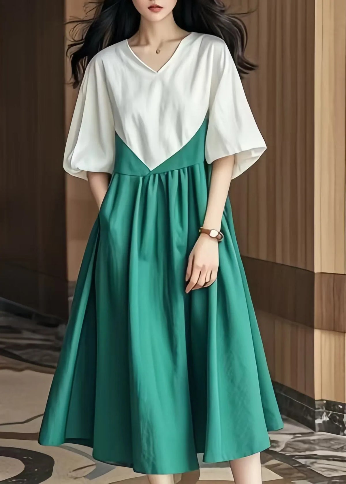Classic Vintage Dress with a Flattering Fit