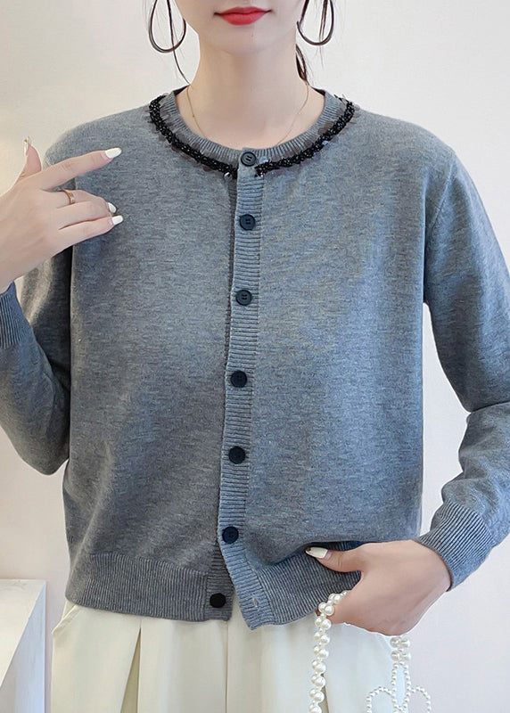 Gracefully Styled Cardigan for Any Occasion