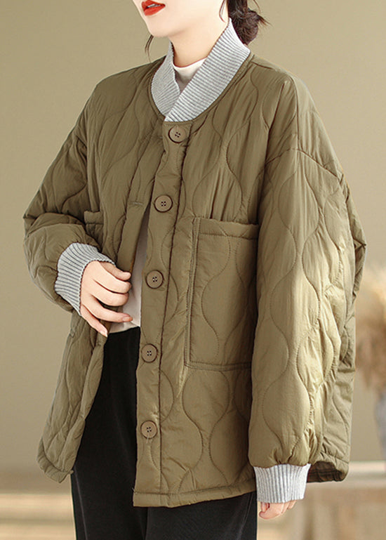 Beautifully Finished Coat in a Timeless Design