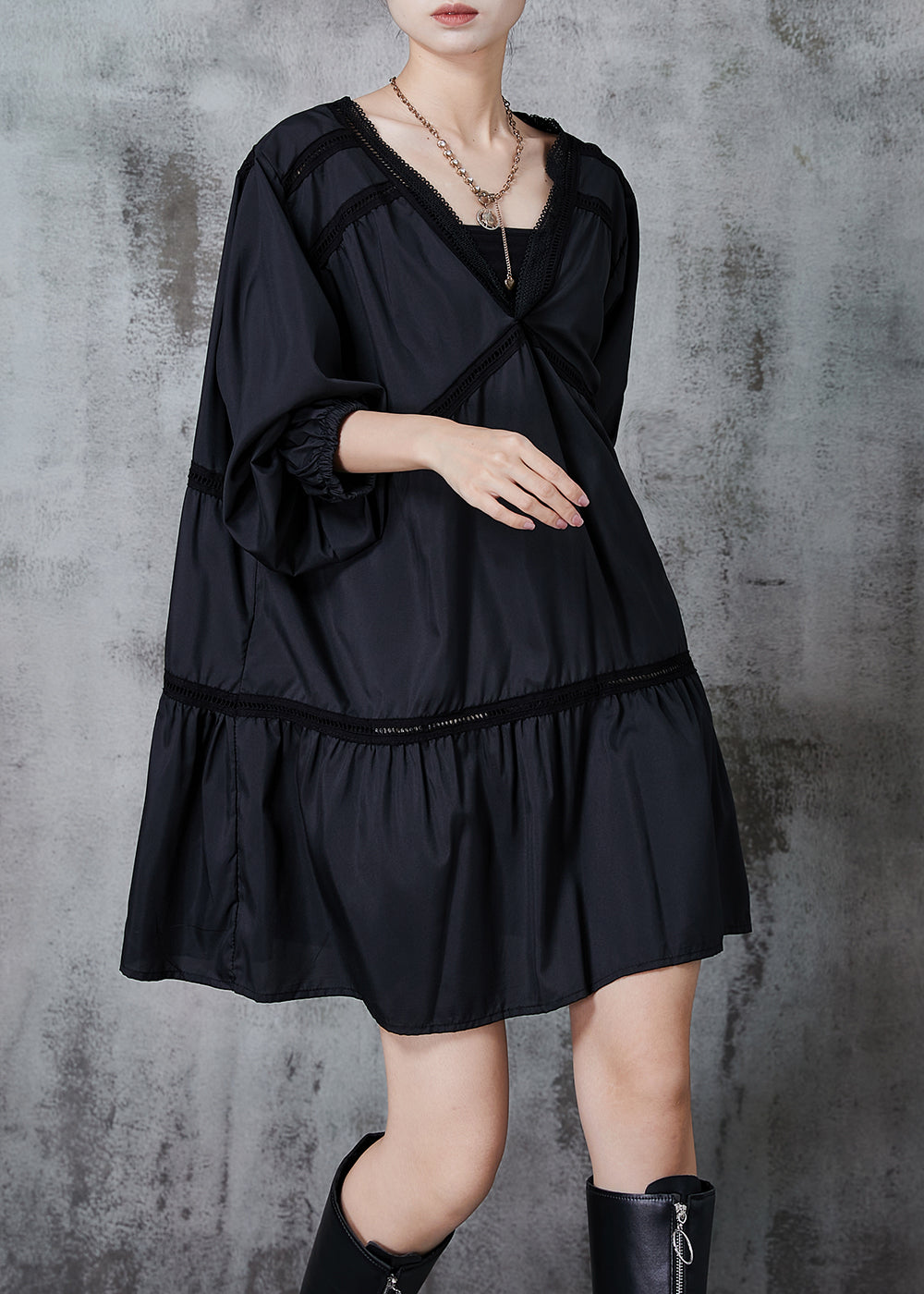 Polished Dress with an Effortless Classic Look