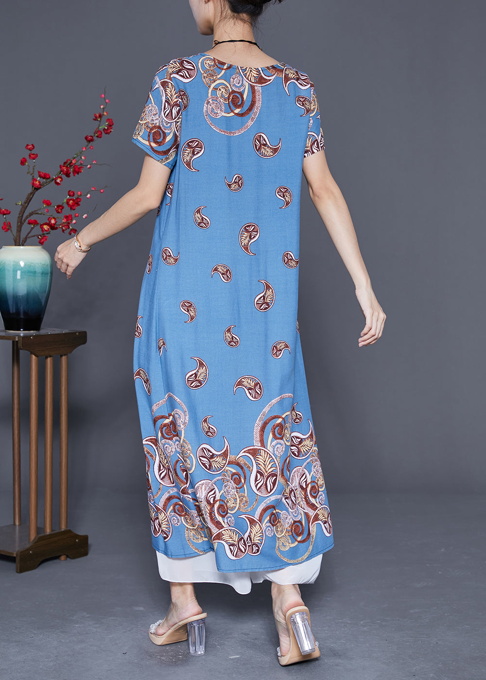A Vintage Style Dress with Delicate Timeless Details