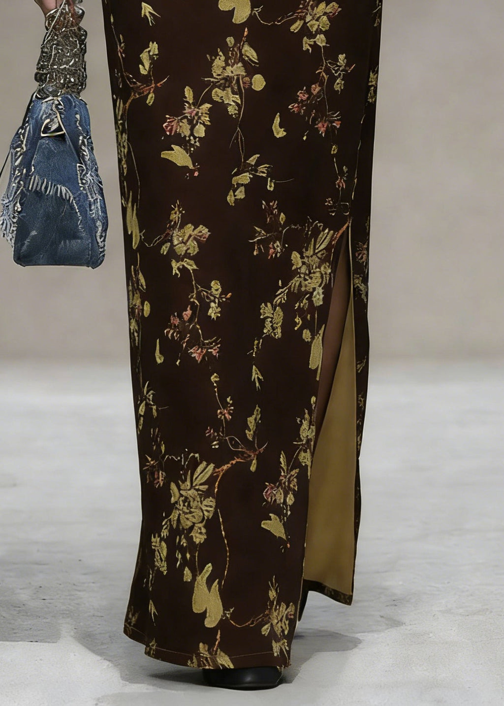 Beautifully Finished Garment in a Timeless Design