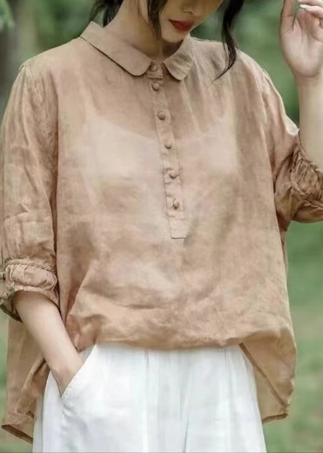 Effortlessly Elegant Top with a Timeless Design