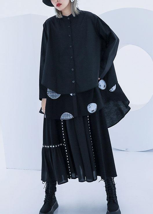 Well Tailored Top with a Graceful Silhouette