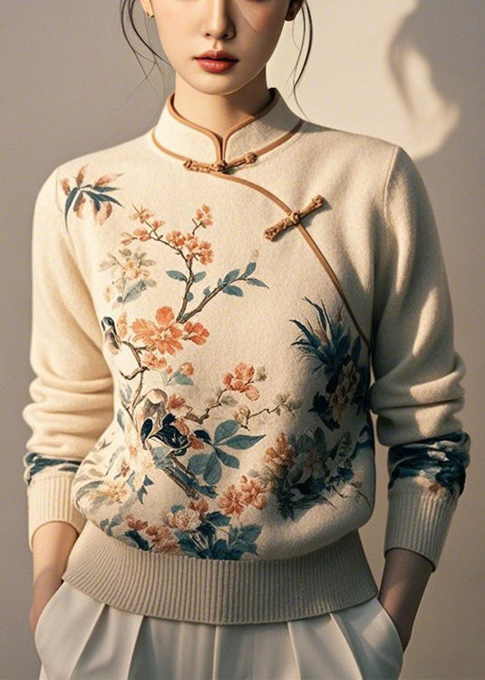 Polished Sweater with an Effortless Classic Look