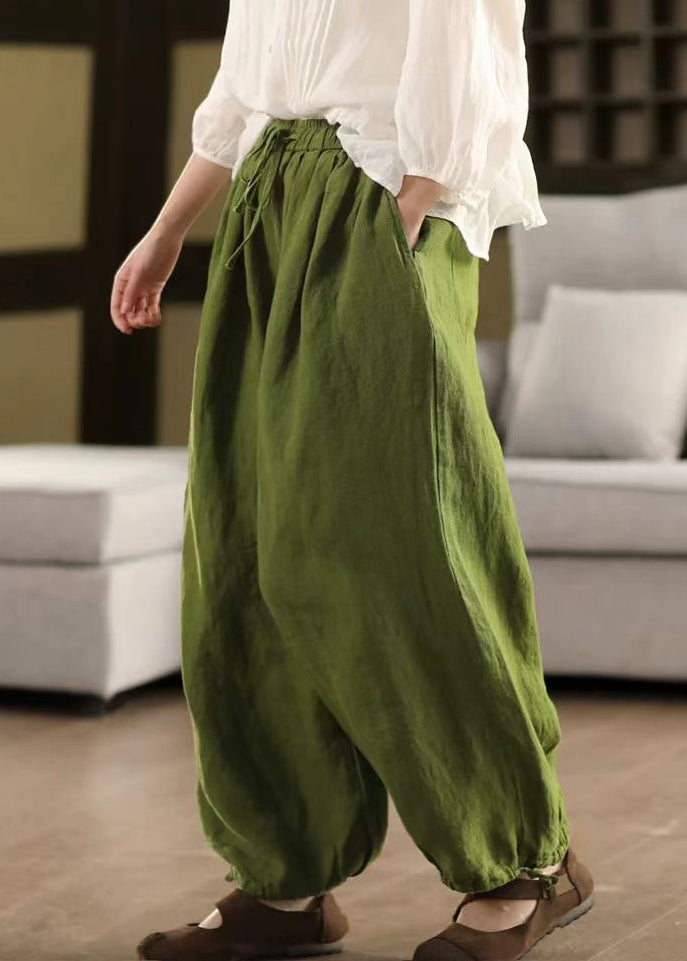 Well Tailored Pants with a Graceful Silhouette