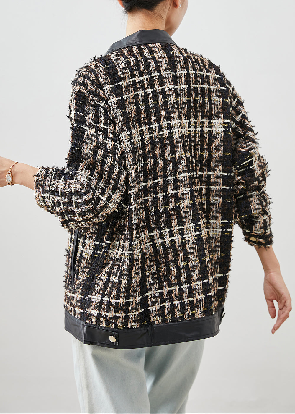 Gracefully Styled Coat for Any Occasion