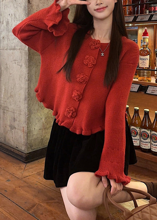 Gracefully Styled Sweater for Any Occasion