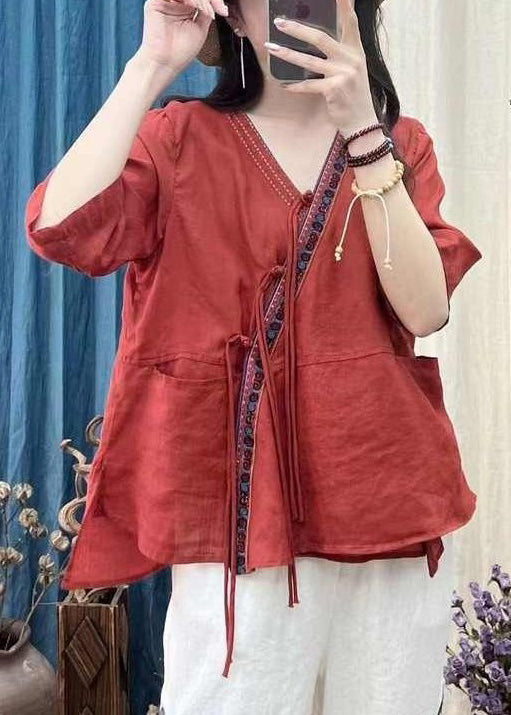 Classic Vintage Shirt with a Flattering Fit