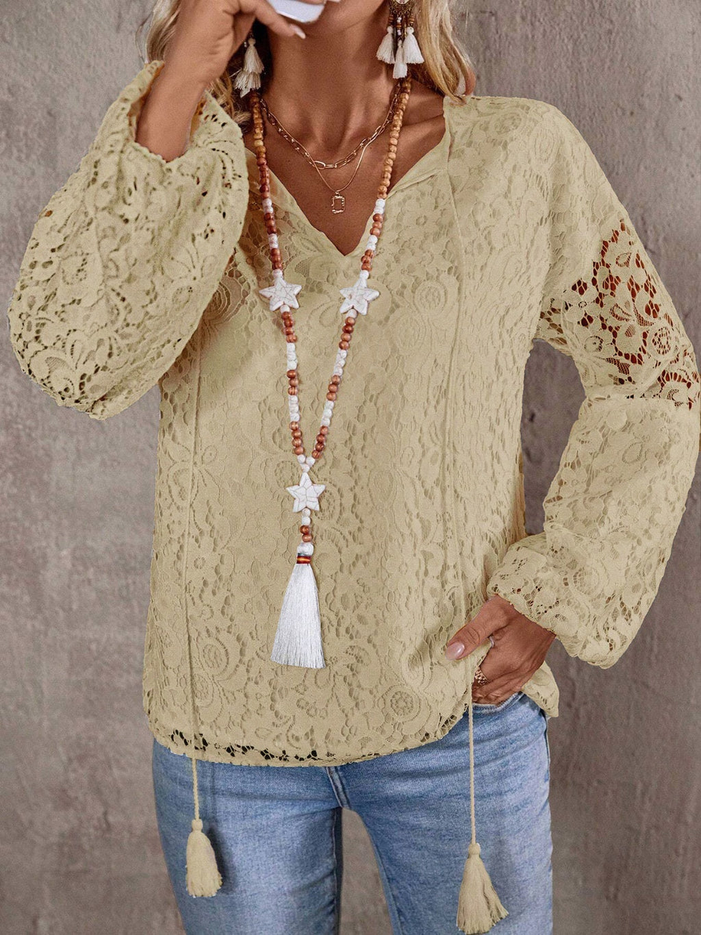 Sophisticated Blouse with a Clean Classic Look