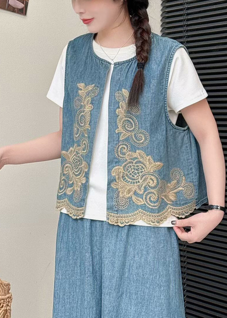 Beautifully Finished Garment in a Timeless Design