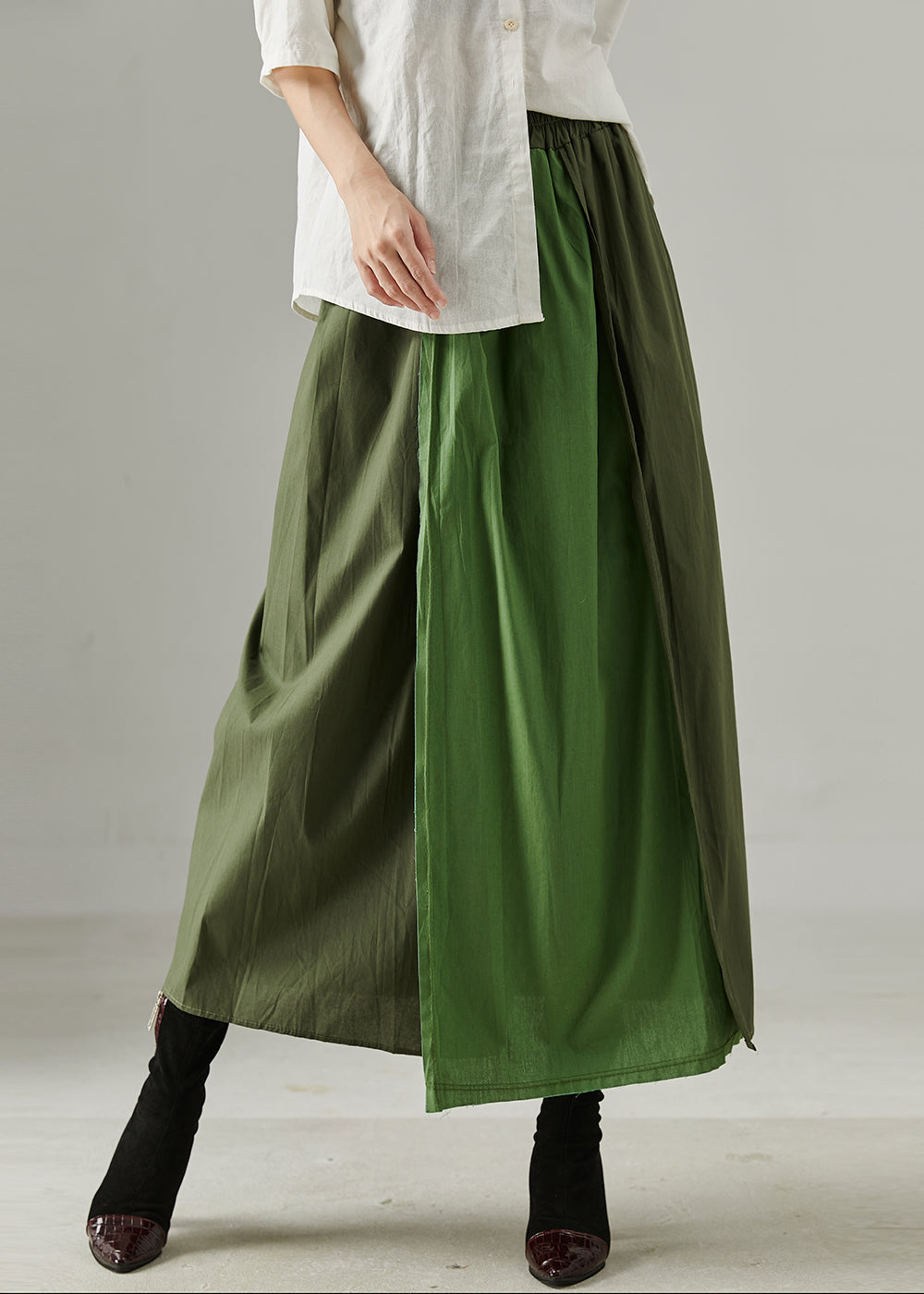 Well Tailored Garment with a Graceful Silhouette