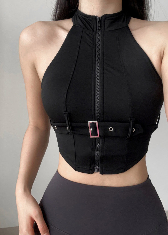 Well Tailored Top with a Graceful Silhouette