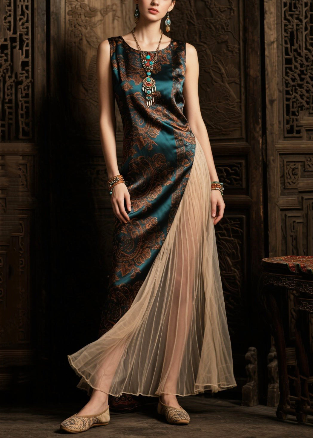 Beautifully Crafted Dress in a Classic Style