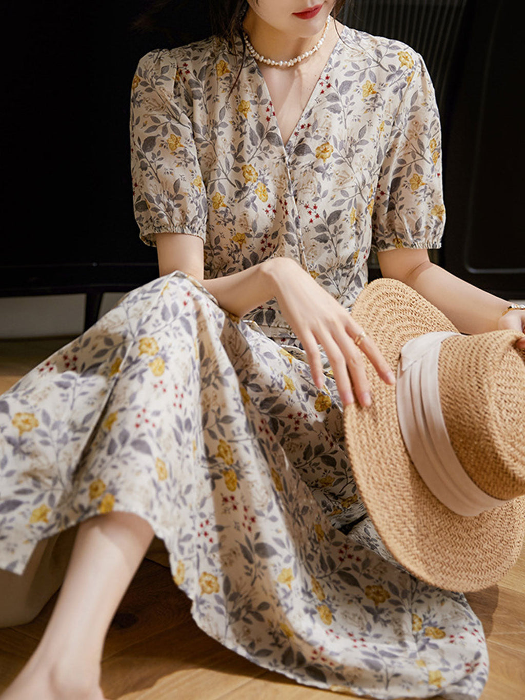 Classic Vintage & Enduringly Stylish Dress
