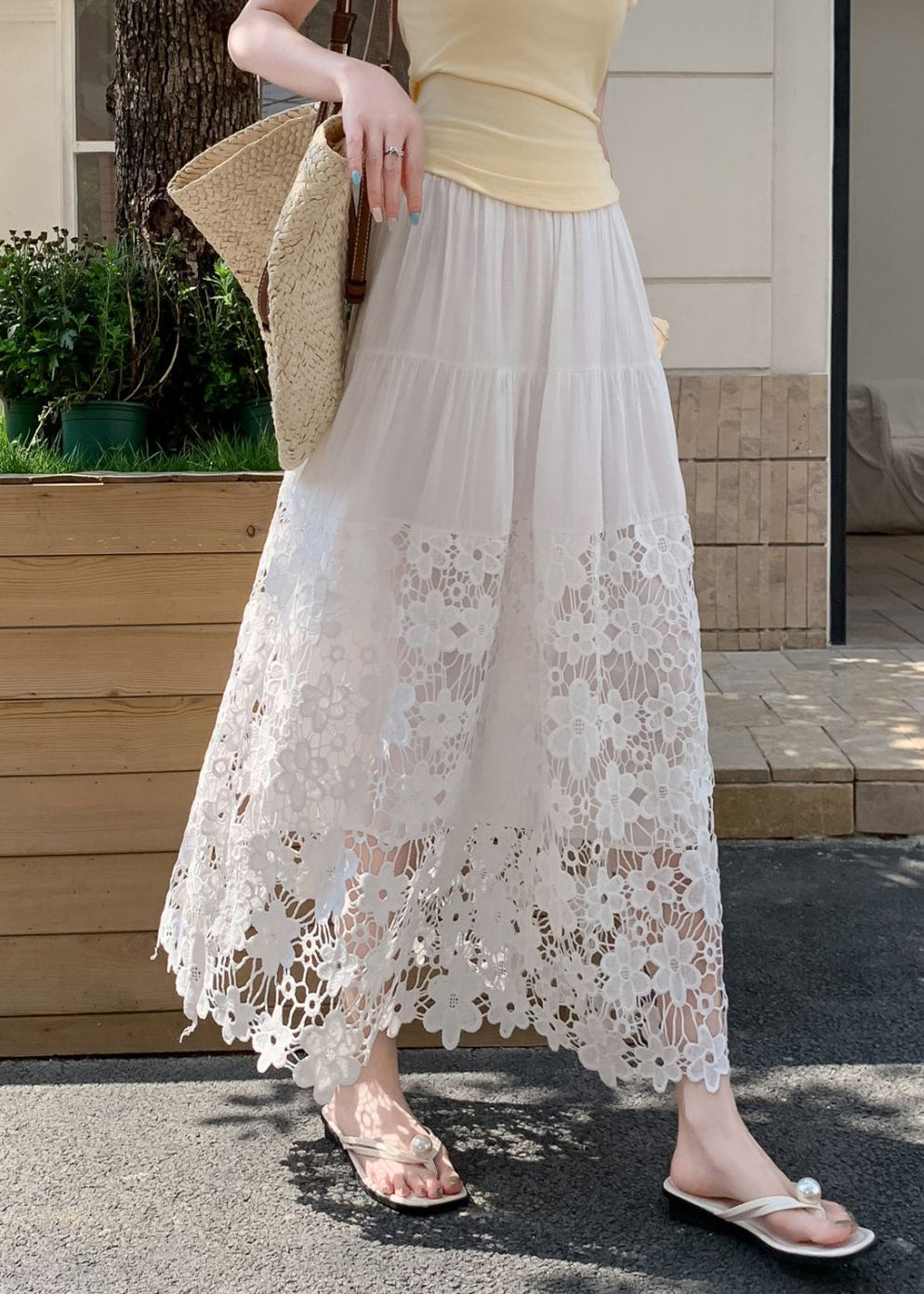 Effortlessly Elegant Garment with a Timeless Design