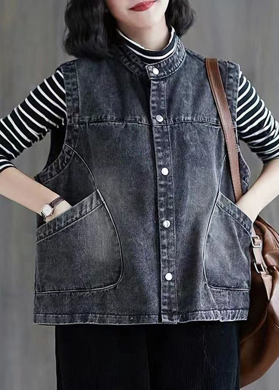Classic Vintage & Enduringly Stylish Coat