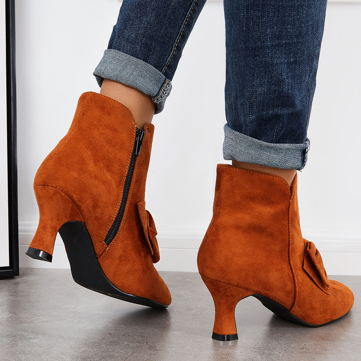 Graceful Orthopedic Boots for Modern Look