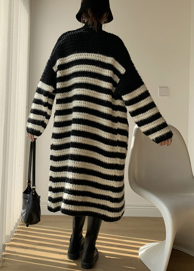 Beautifully Crafted Cardigan in a Classic Style