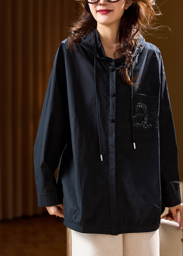 Gracefully Styled Coat for Any Occasion