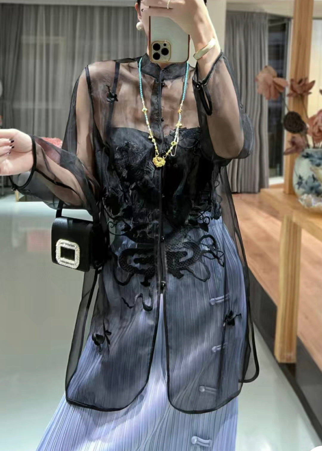 Beautifully Balanced Top with Timeless Character