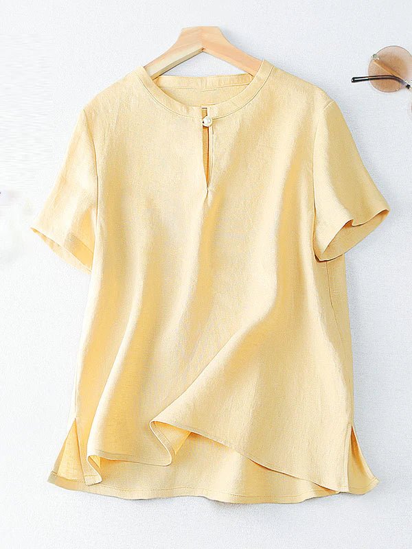 Well Tailored Top with a Graceful Silhouette