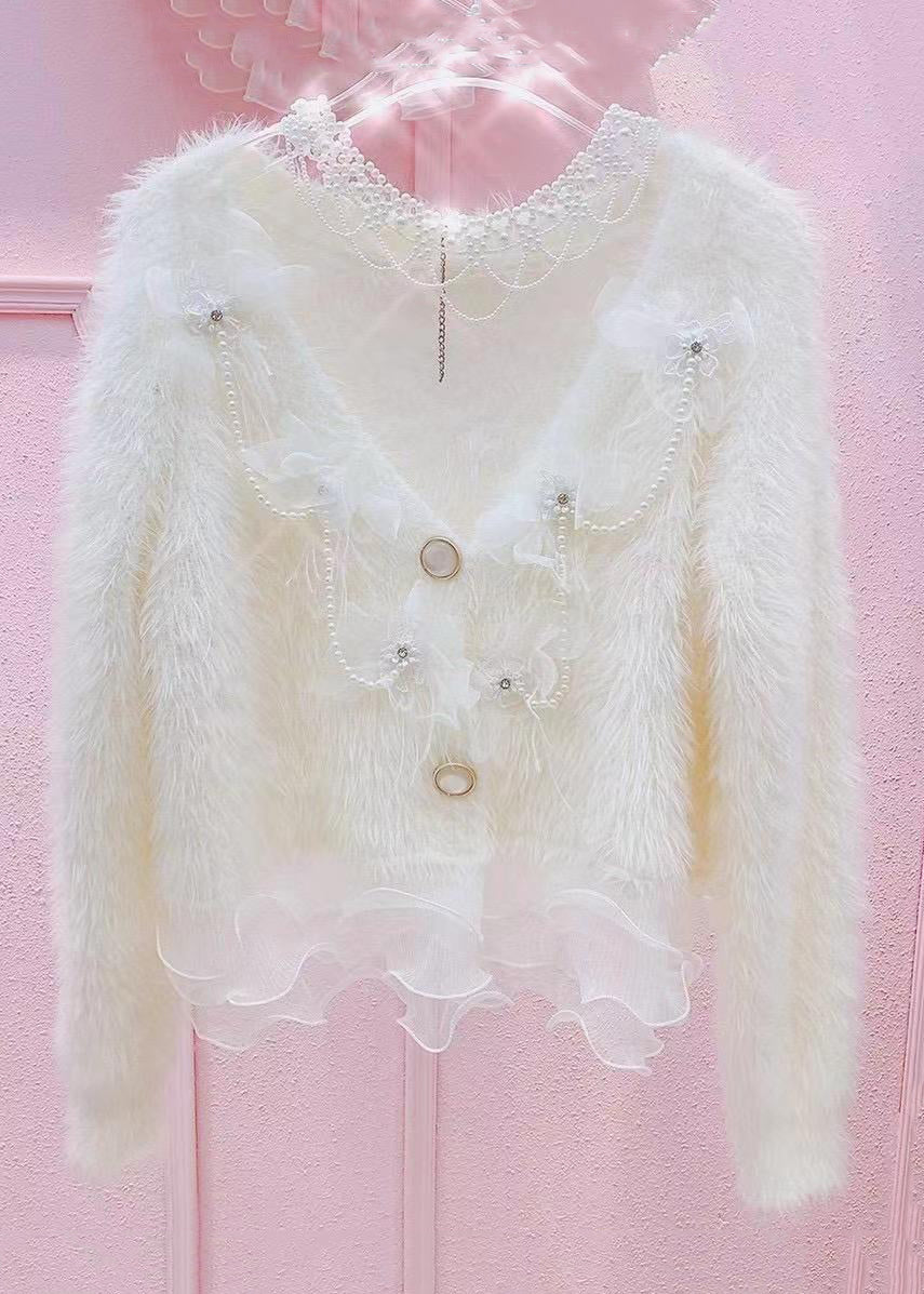 Gracefully Styled Sweater for Any Occasion