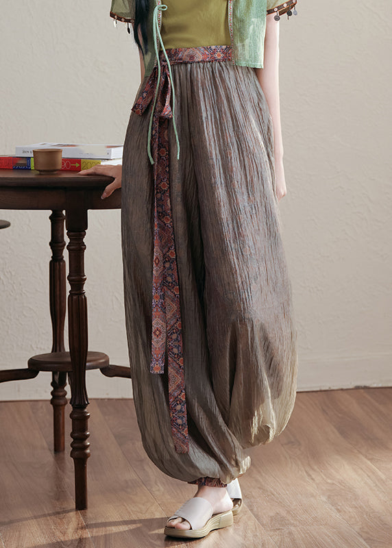 Elegantly Styled Pants for Everyday Wear
