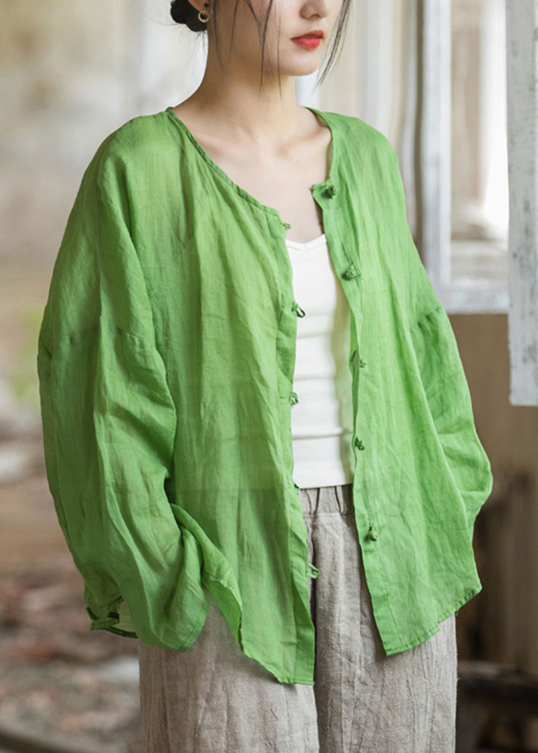 Polished Top with an Effortless Classic Look