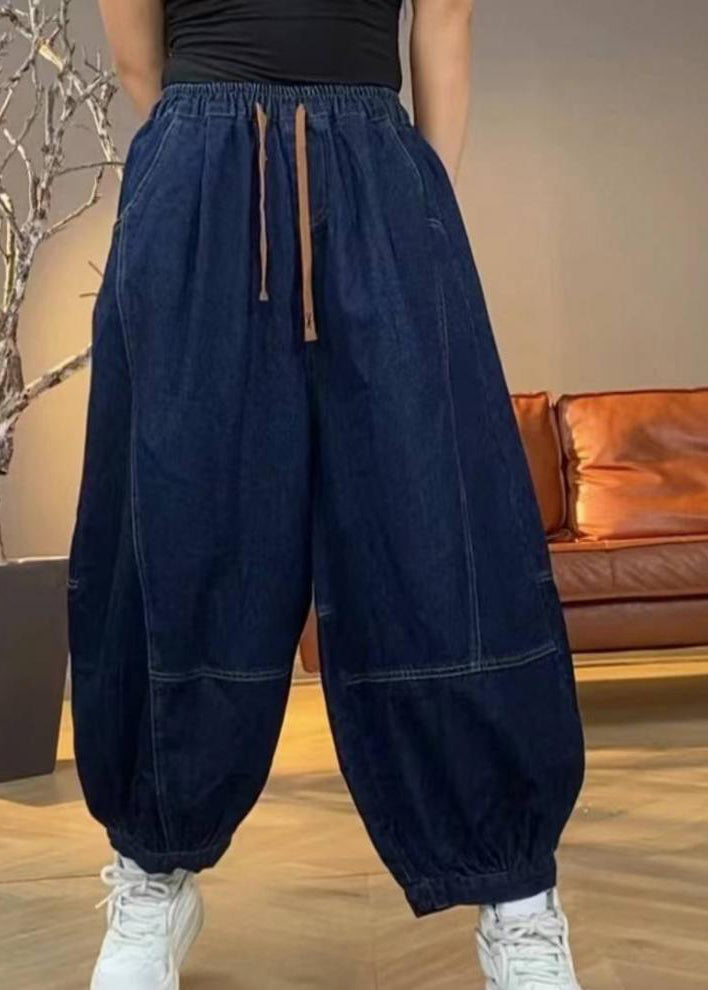 Effortlessly Elegant Pants with a Timeless Design